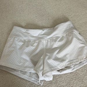 Lululemon white short